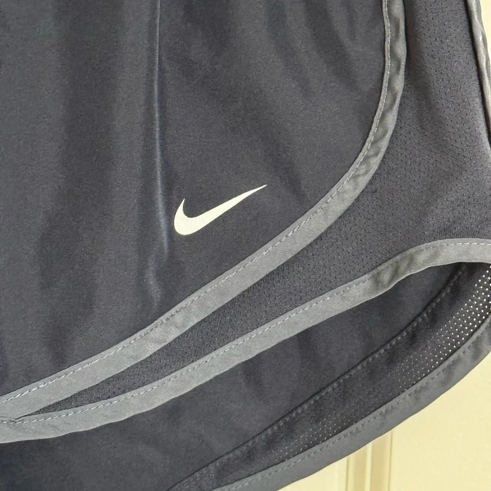 Nike Dri-Fit Running Shorts Navy Blue Sz S Athletic Gym Activewear - Picture 2 of 4